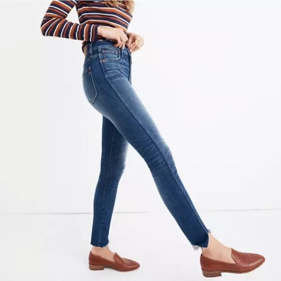 Madewell 23 10" High-Rise Skinny Jeans: Cutout Tulip Hem Edition - Picture 2 of 5